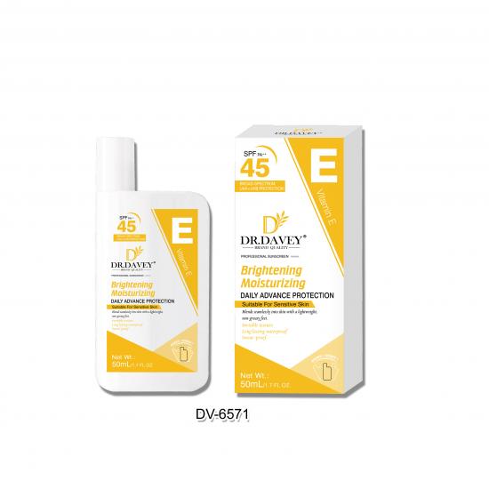  Brightening Moisturizing Sunscreen .