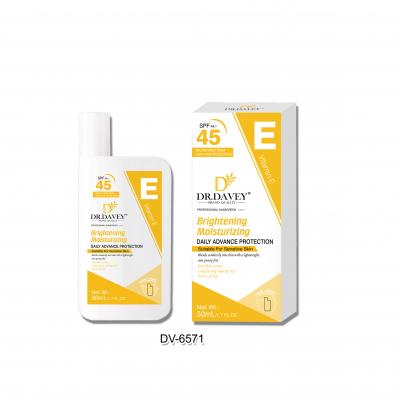  Brightening Moisturizing Sunscreen .